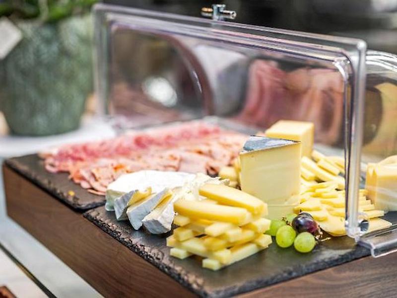 52944B54BCCEEF0BDC14F666EFC1C3FC