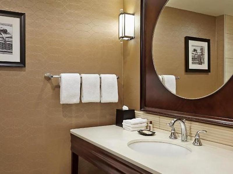 8381EEAA92005F3BCBAD142BA7BE2EE0