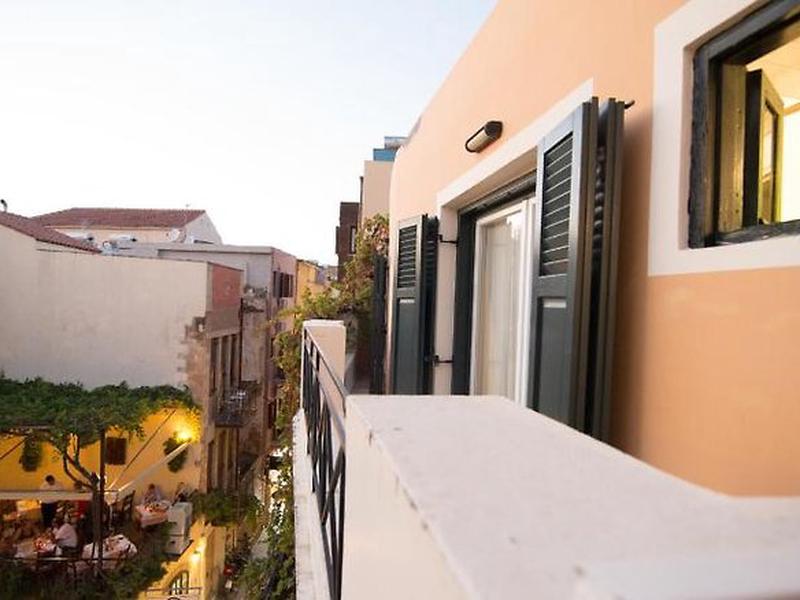 F505386DB75CA0EF367B860F7852D83C