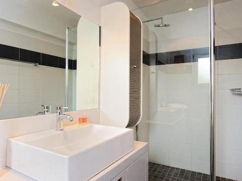 715C15C205E1369B5CD8995BF77AC172