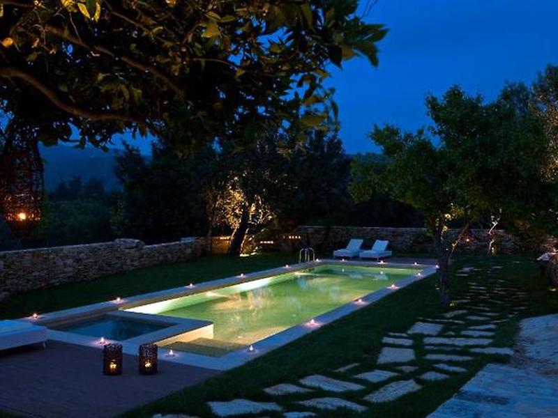 0268ECE52D87F0932E4538DE68102442