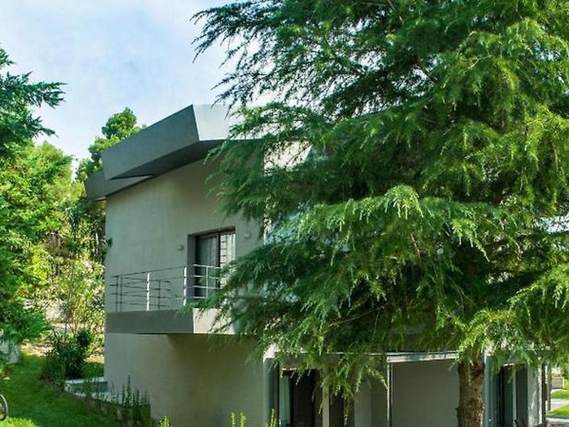 B4E9730565EF7349C14AABFA8B9E4CA0