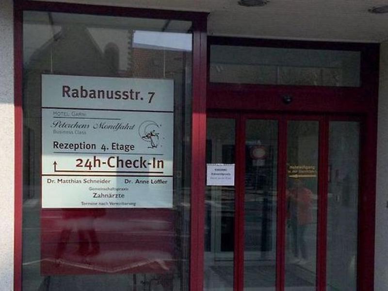 A1C28D11C130908F7B4DA5CD5BC4C3A3