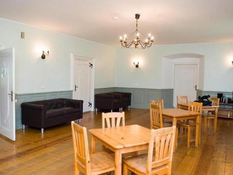 437B54A46B4198AA5880D825807CDE8B