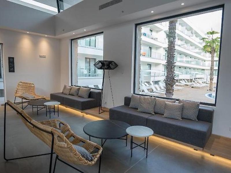 66AF3E88AB321EF49E1CBBF1C40299E2