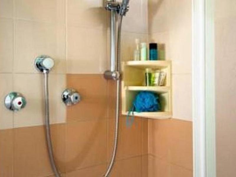 FFF589980AFEFA93256D70DA0889FDE5