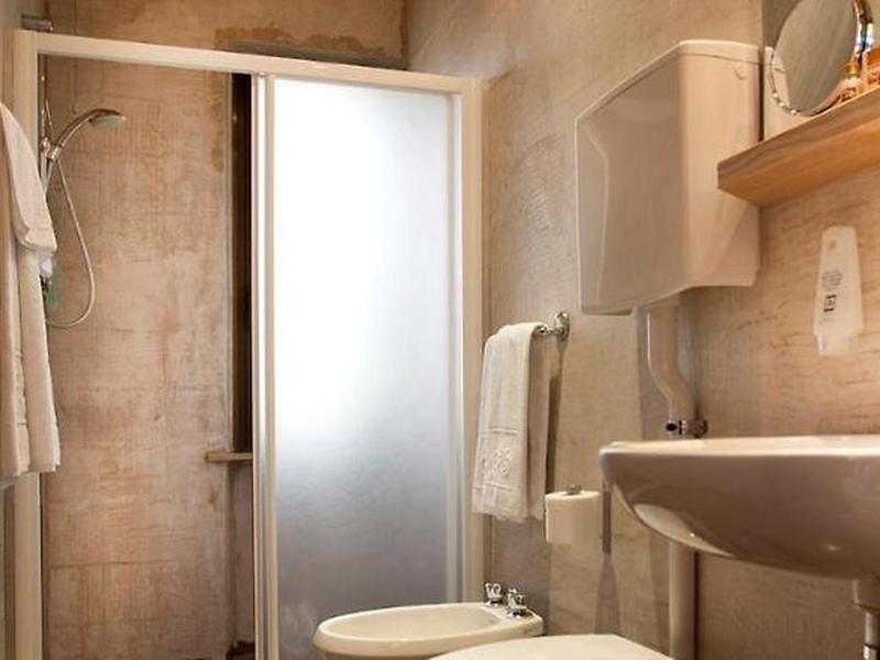 A6660D72F5777C4FED08A275C69AA60E