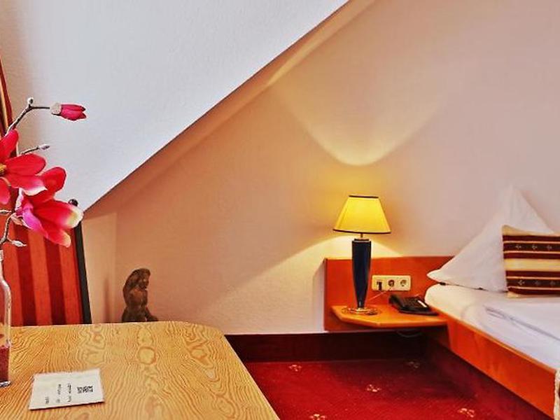 304239C06BA3C2F34DD17DEA0AE9E40A