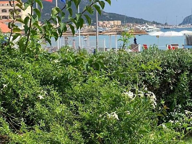 94EA38FC8BA03BE2854EF15D260BEC35