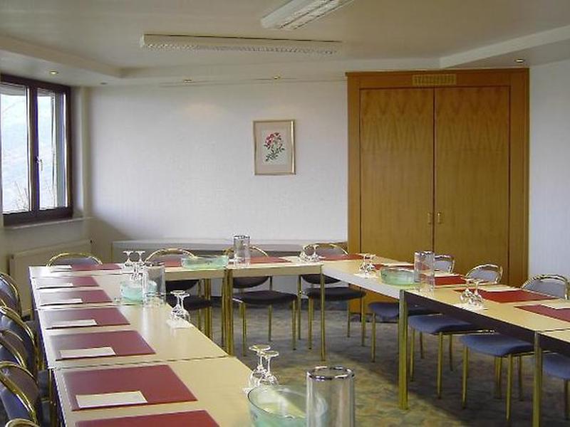 2CBED16121A94C73C086086C32CDCD68