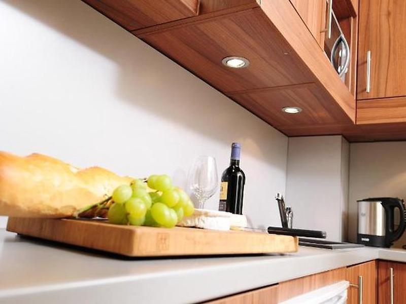 96A65EB5CC2E0286F2204E5FC6AE9512