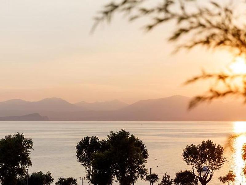 F0562C081A47786B296596BB65236834