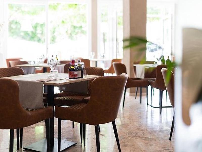 7E93858B531688AA95B3A962AC61E974