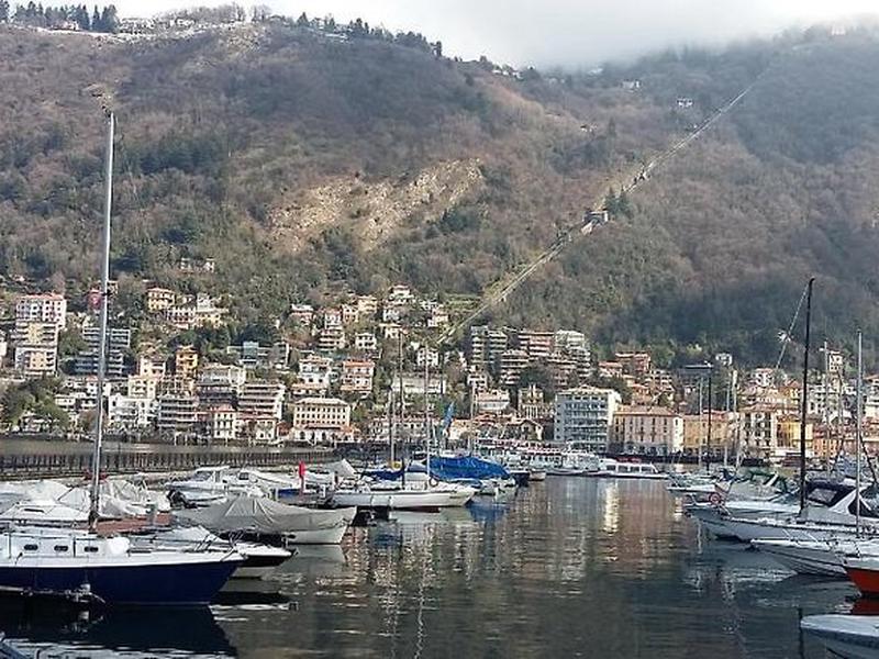 EE0318C6617FAF3F52CCFA42AA04AF38