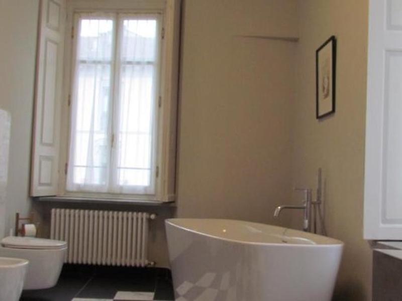 90C83C918F2E31E0A08714D49DAF838B