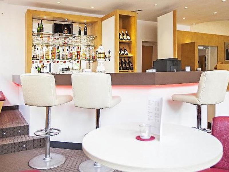 CC8F92F6C91391751DC622E042B3BA78