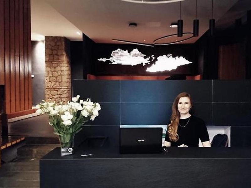 BF55D726D89AC888B53D6B5DCE84AA9E