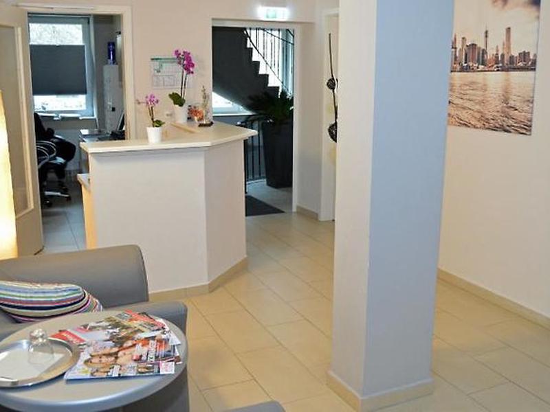 D8CADFEFC6B4CCCF55085BAC25DDF584