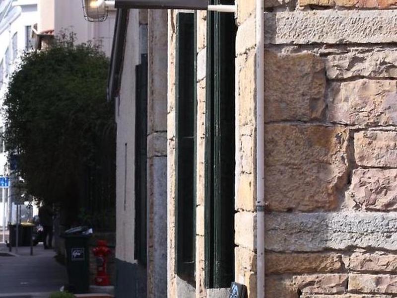 886E5255D178D96C3DF295F86085F41A