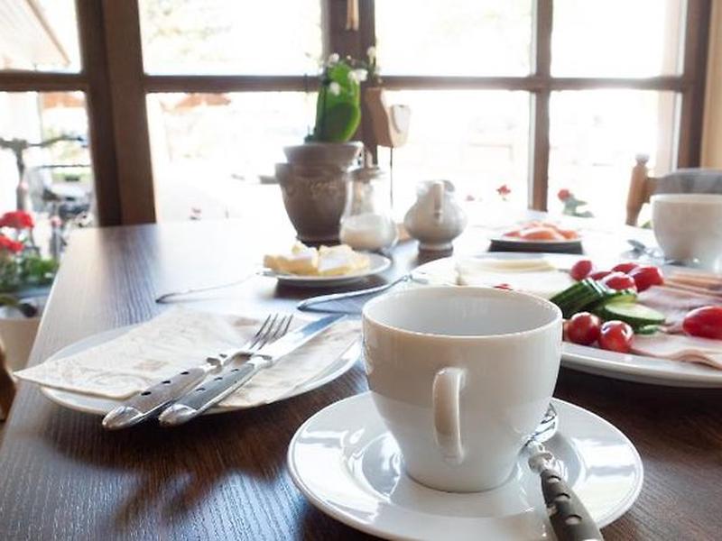 221F60DA0C58D4E147A70BF02EB6D71F