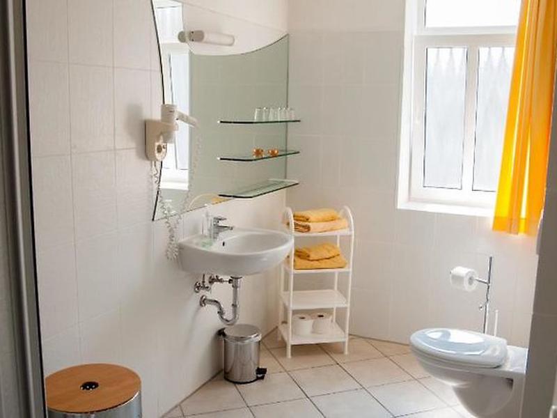 8D004B7B00AD23F0988392C48FF2F6F1