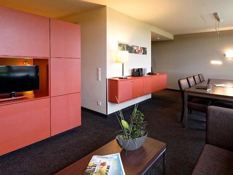 4830FB61AB2B23011B4F22680E511AC6