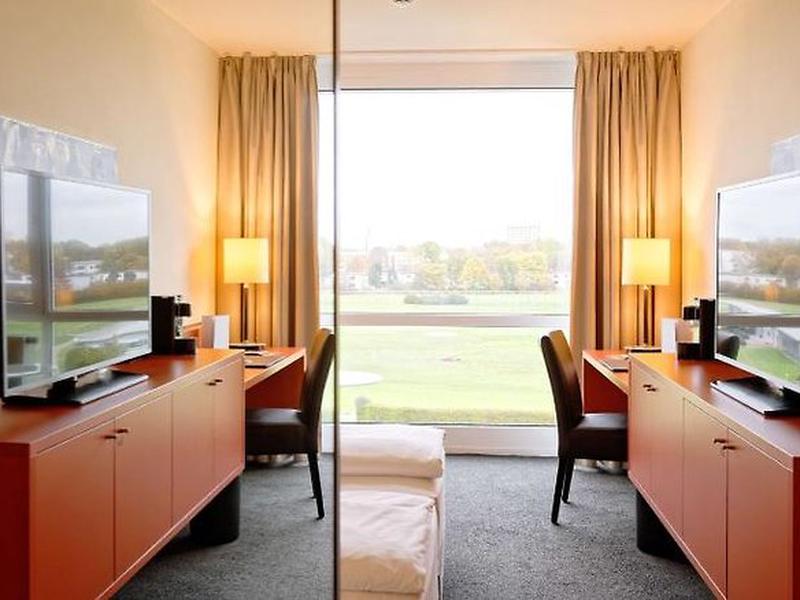 DF5E545705BB67CC094A4495D30E86E1