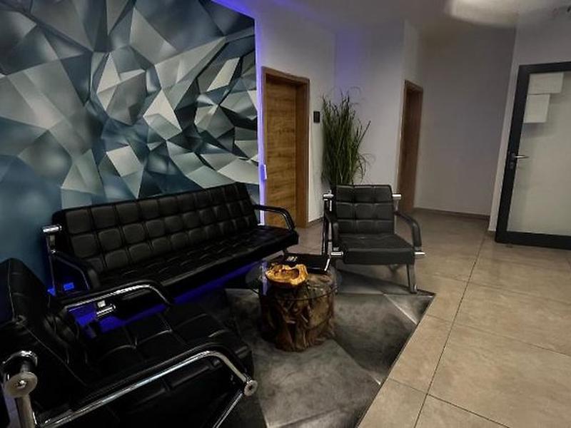 C7F67B8D92830A359E6FEFE7A8993305