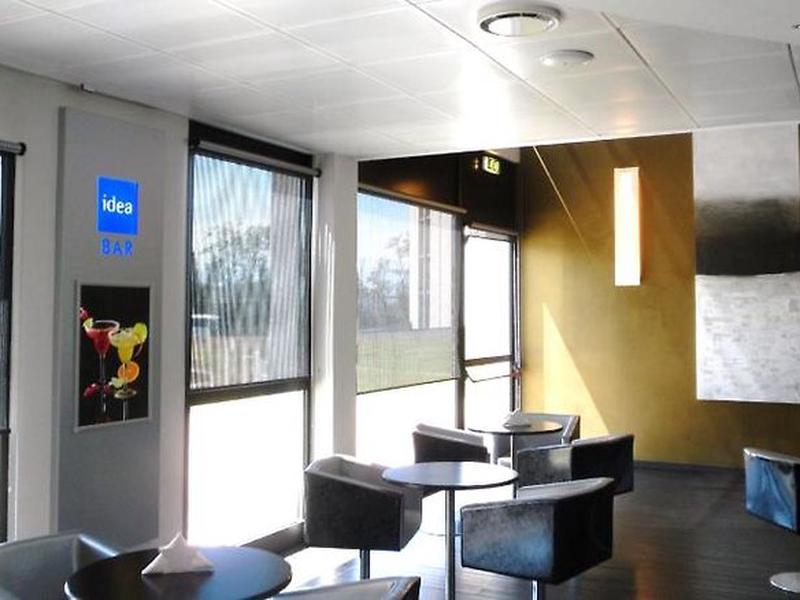 8EA3678B627FD5D5A5543DB77578A255