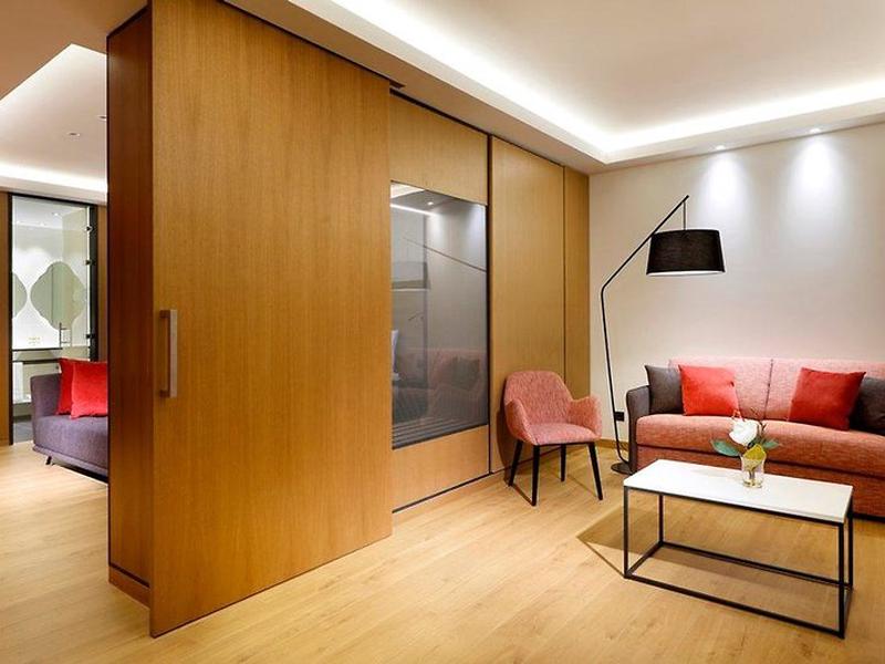 B40160EB56246035F15F87FEB4BDC14C