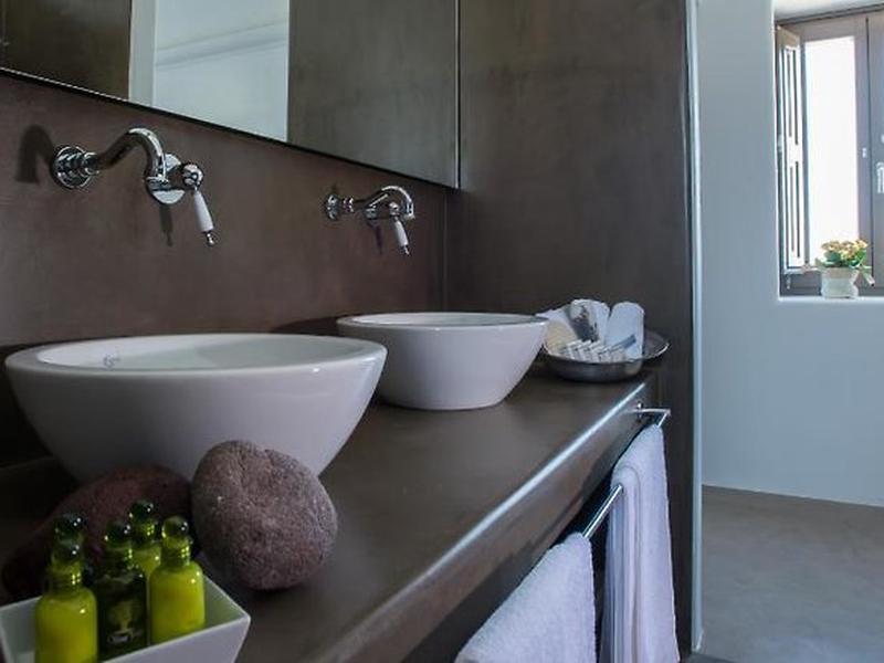 23370A358C26702C923401AA2A4B048D