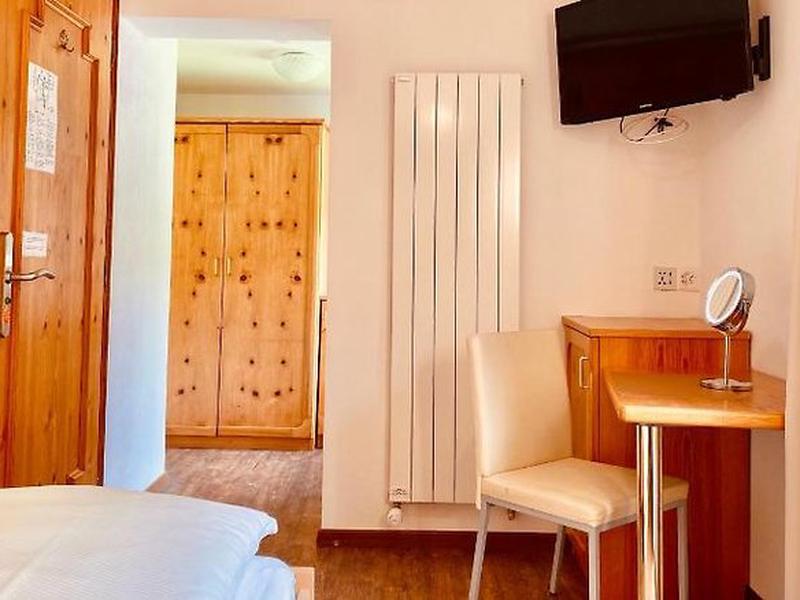 EA34A29BA1A90893FC7A1EB5B679E3AF