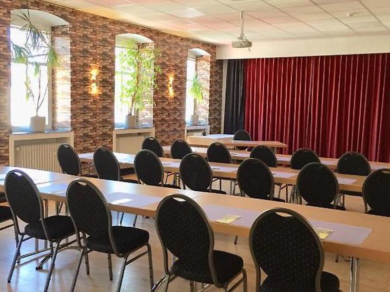 00F3D97D01FDA3243E6F9D20A3A03541