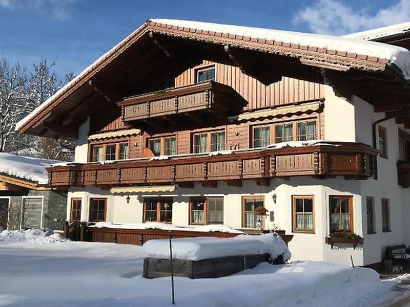 0CD1EC542EF964F3A9E9C3B6E66C0597