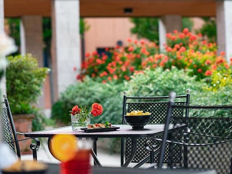 EEAC67AA649A931D04DC753800939B4F