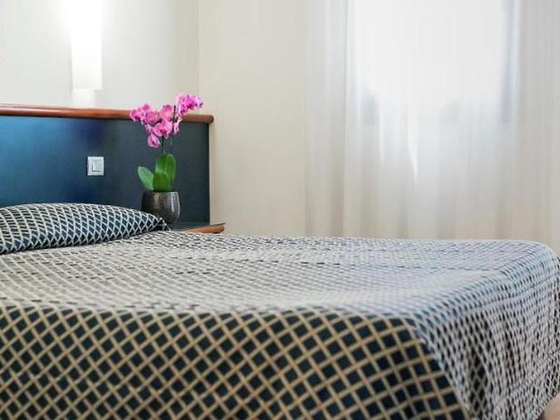 35CBA5168C3186914B5C69E22912D019