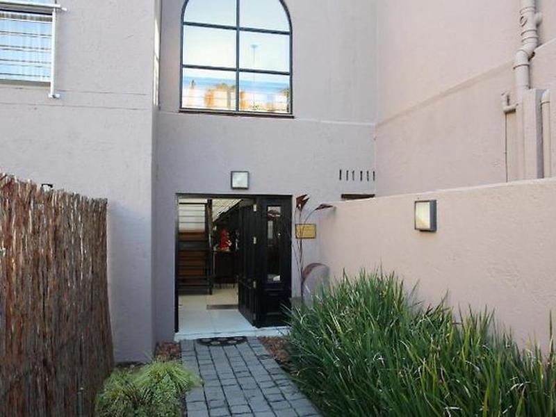 6B4B7D60EE8FF5A71B38C4543BAACF4C