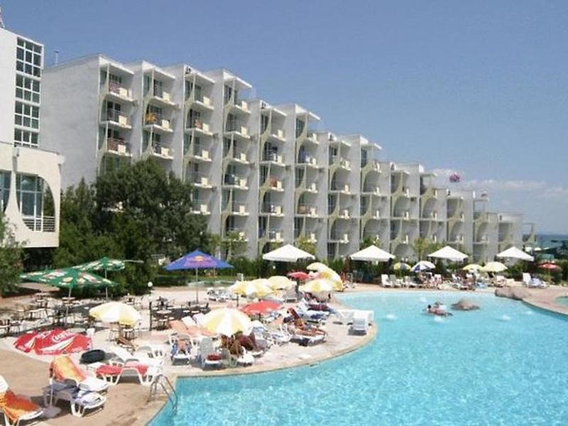 E7B08D12878B0B33AC63E99C2E29BC12