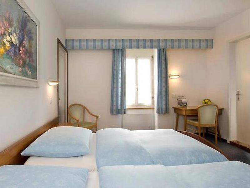 16DF9CD58CBFA15BC3D0A945EF04F0D5