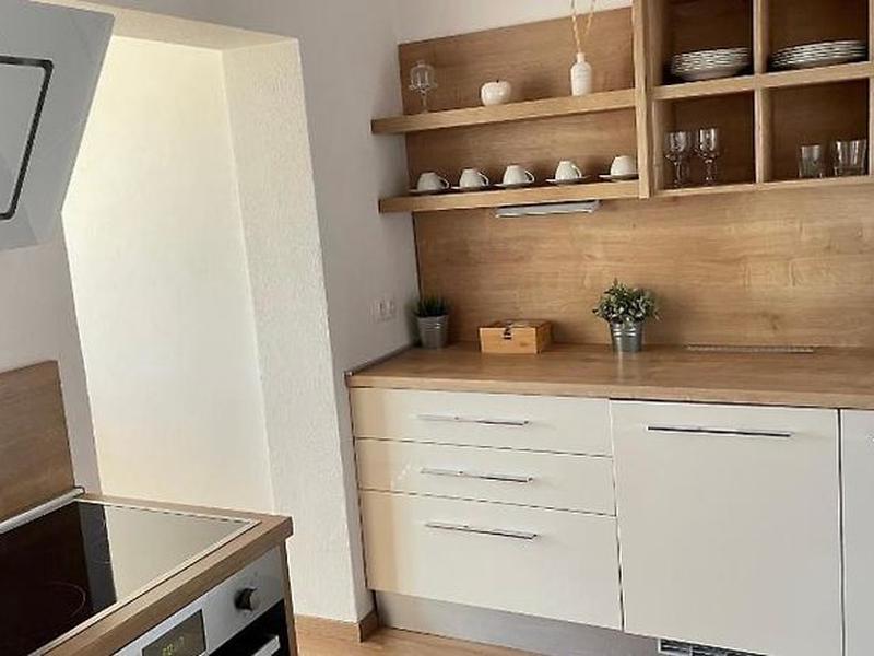 0B1A0E79F14056F1FEDBA0566658FD13