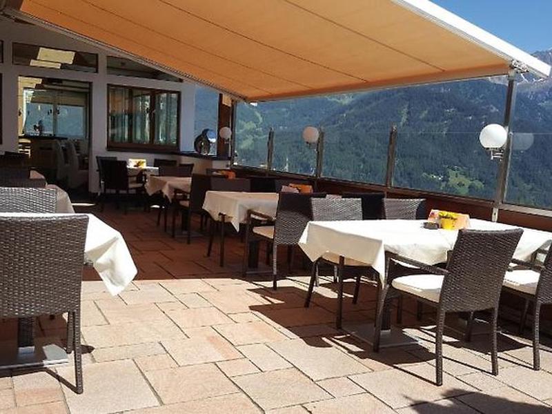 38D5D1448757257C700A7E5C4E142D84