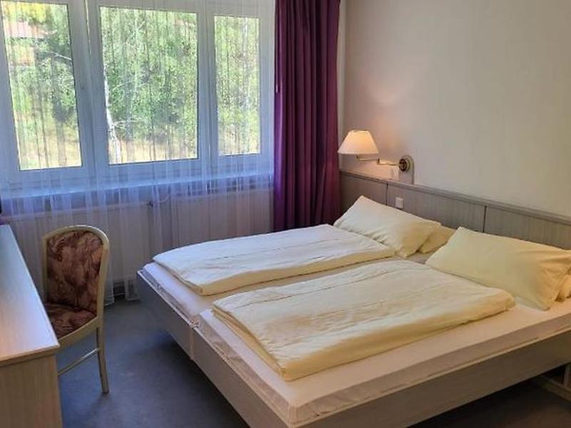 68ACA7C2932312FF98B11619302C4E3C