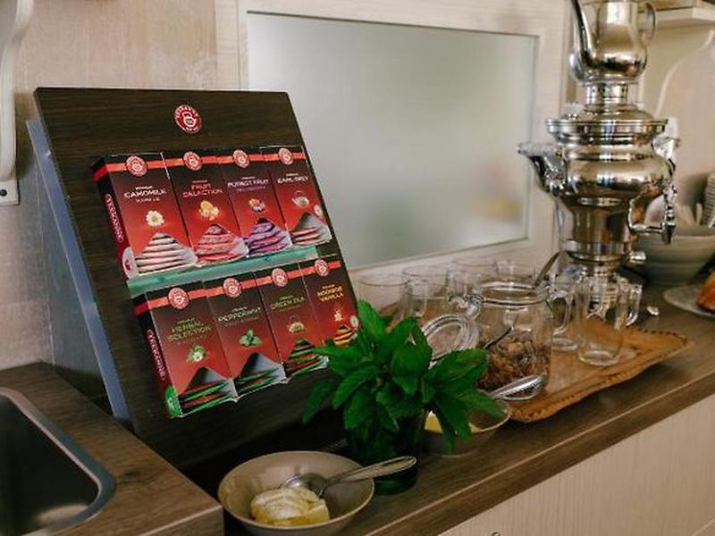 953BE4068E8B4C06B13E473D50572E14