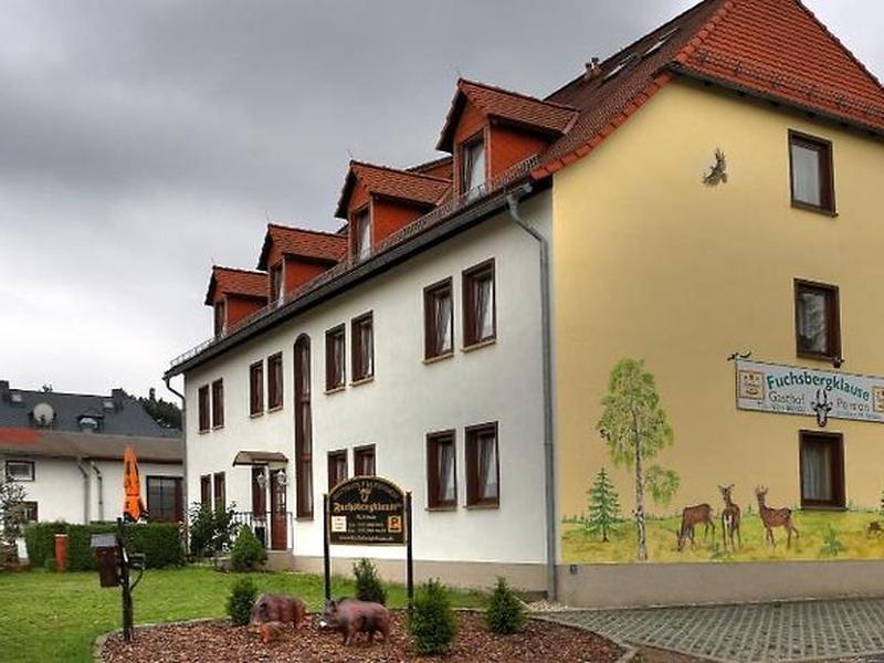 D9DB7665481F7F15545542BE6142FBB9