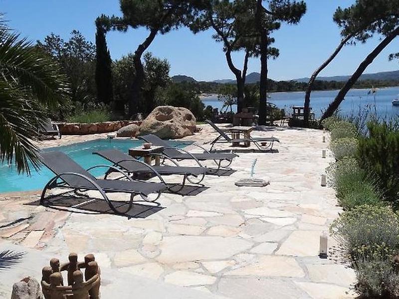 FF62344540211DBE7EB91B05733BB6EC