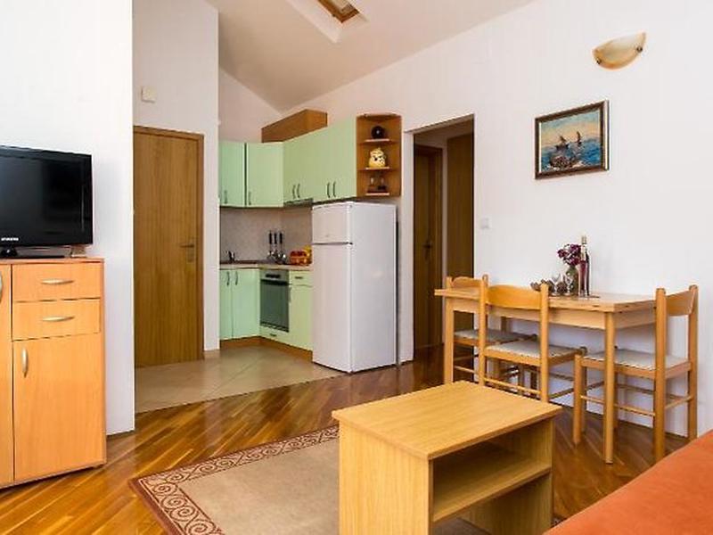 A78B597910DB144D84A9FA06010FCE0A