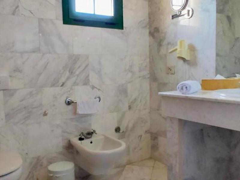 579197C1F81A827A9B185BB36848796A