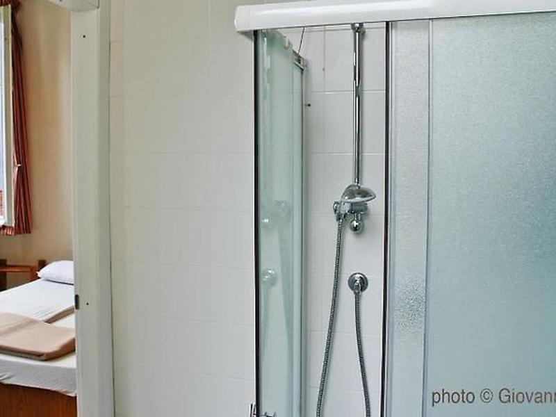 66ED49D302A4187112D4FC14B97C238E