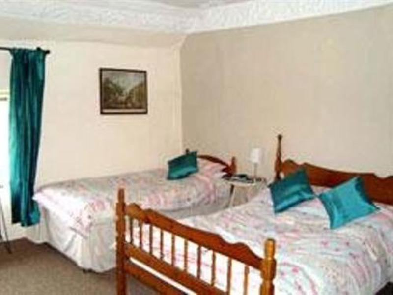 67C88CAFC3A9FBB838B8EAEAAAD9B7C4