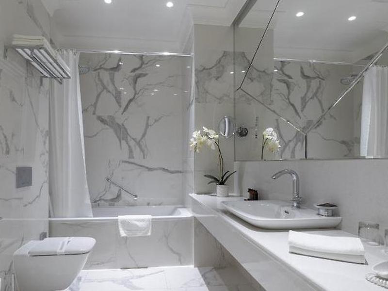 8E830E1F2B514A16A1248DF687CBBEAD